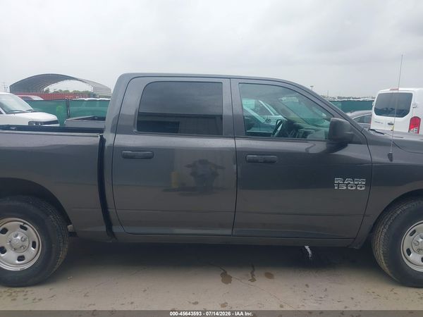2017 RAM 1500 TRADESMAN  4X2 5'7 BOX