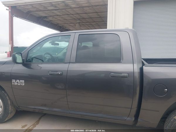 2017 RAM 1500 TRADESMAN  4X2 5'7 BOX