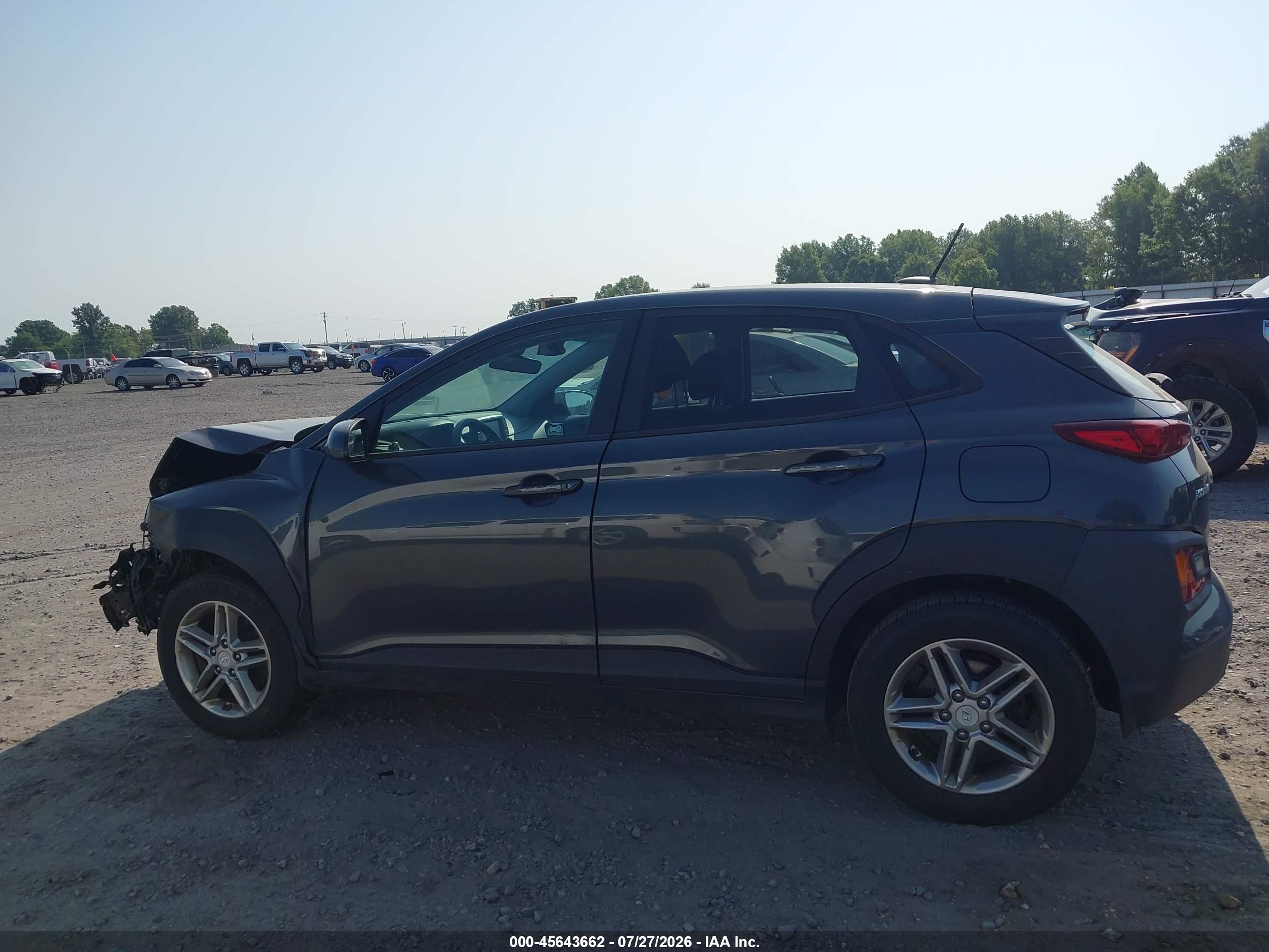 2021 HYUNDAI KONA SE