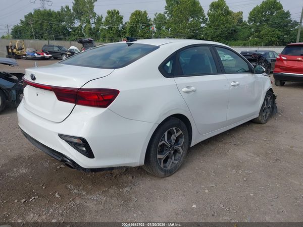 2019 KIA FORTE LXS