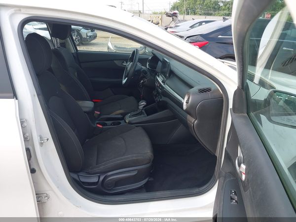 2019 KIA FORTE LXS