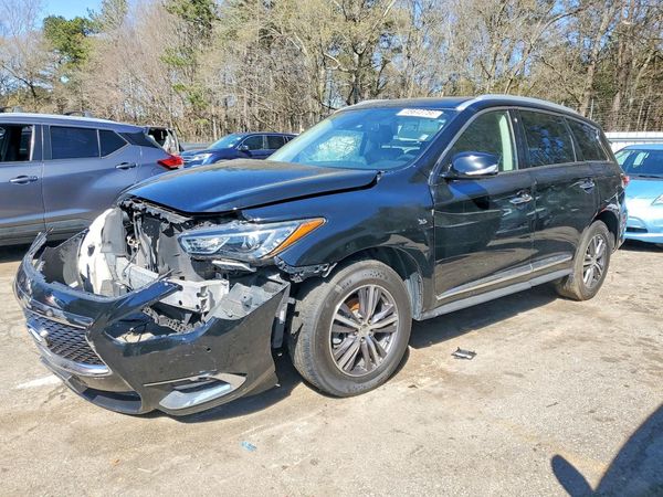 2020 INFINITI QX60 — Front 3/4