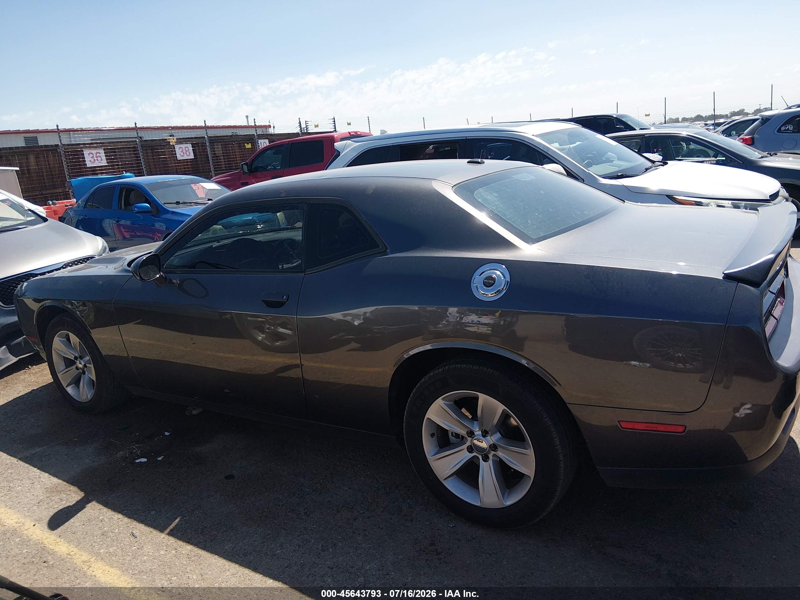 2023 DODGE CHALLENGER SXT