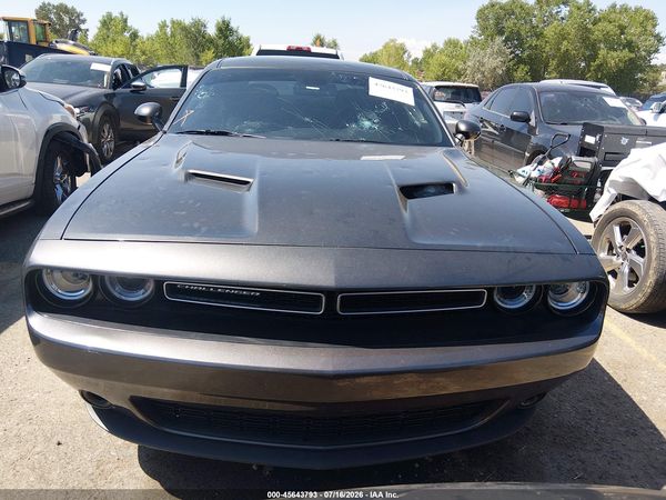 2023 DODGE CHALLENGER SXT