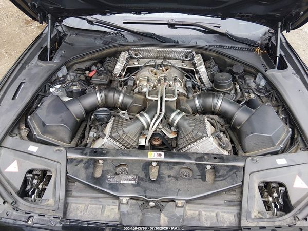 2013 BMW M5