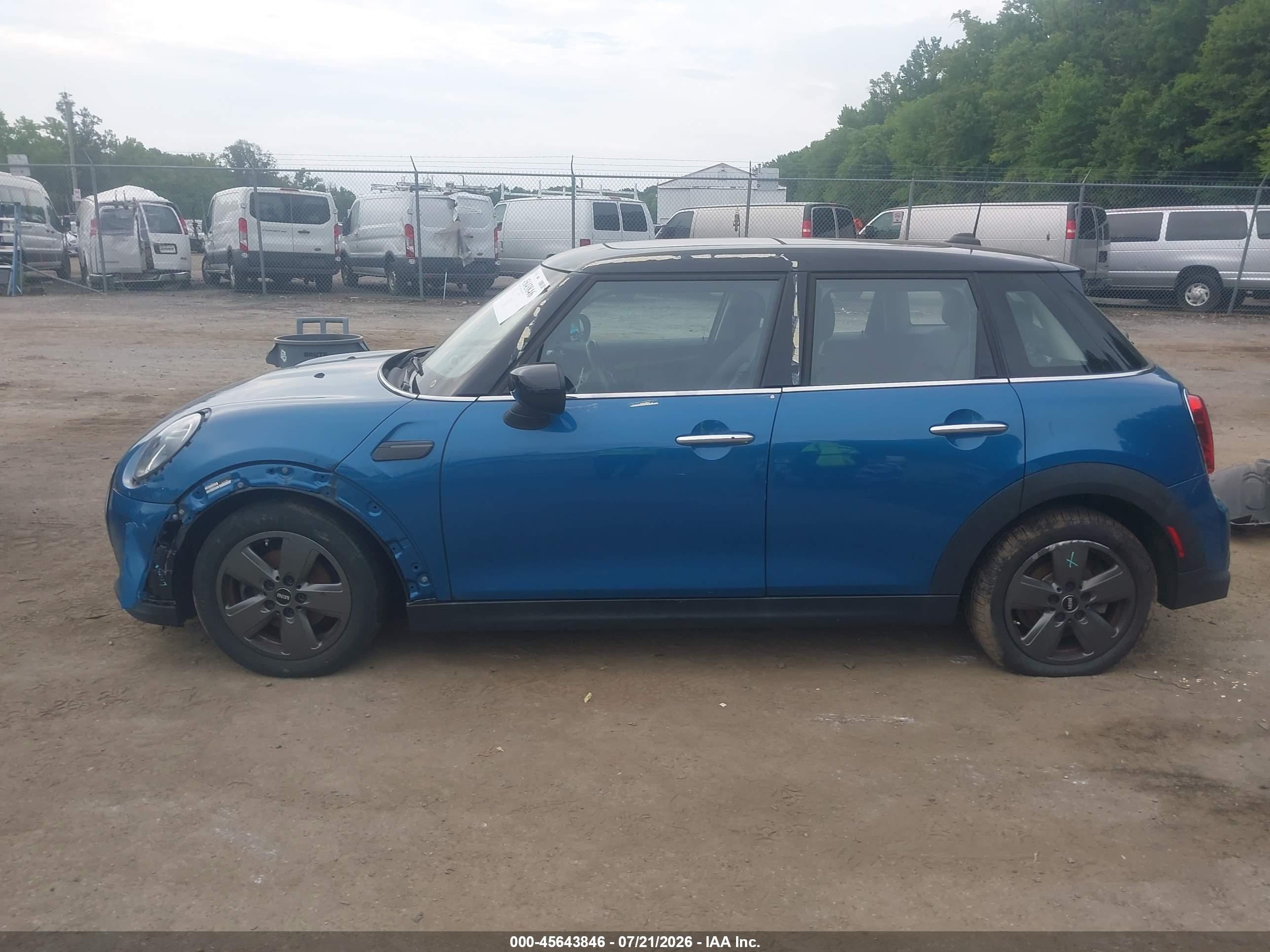 2023 MINI HARDTOP COOPER