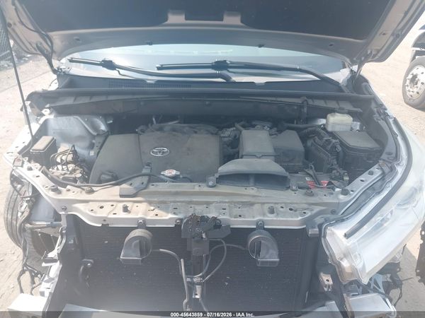 2017 TOYOTA HIGHLANDER XLE