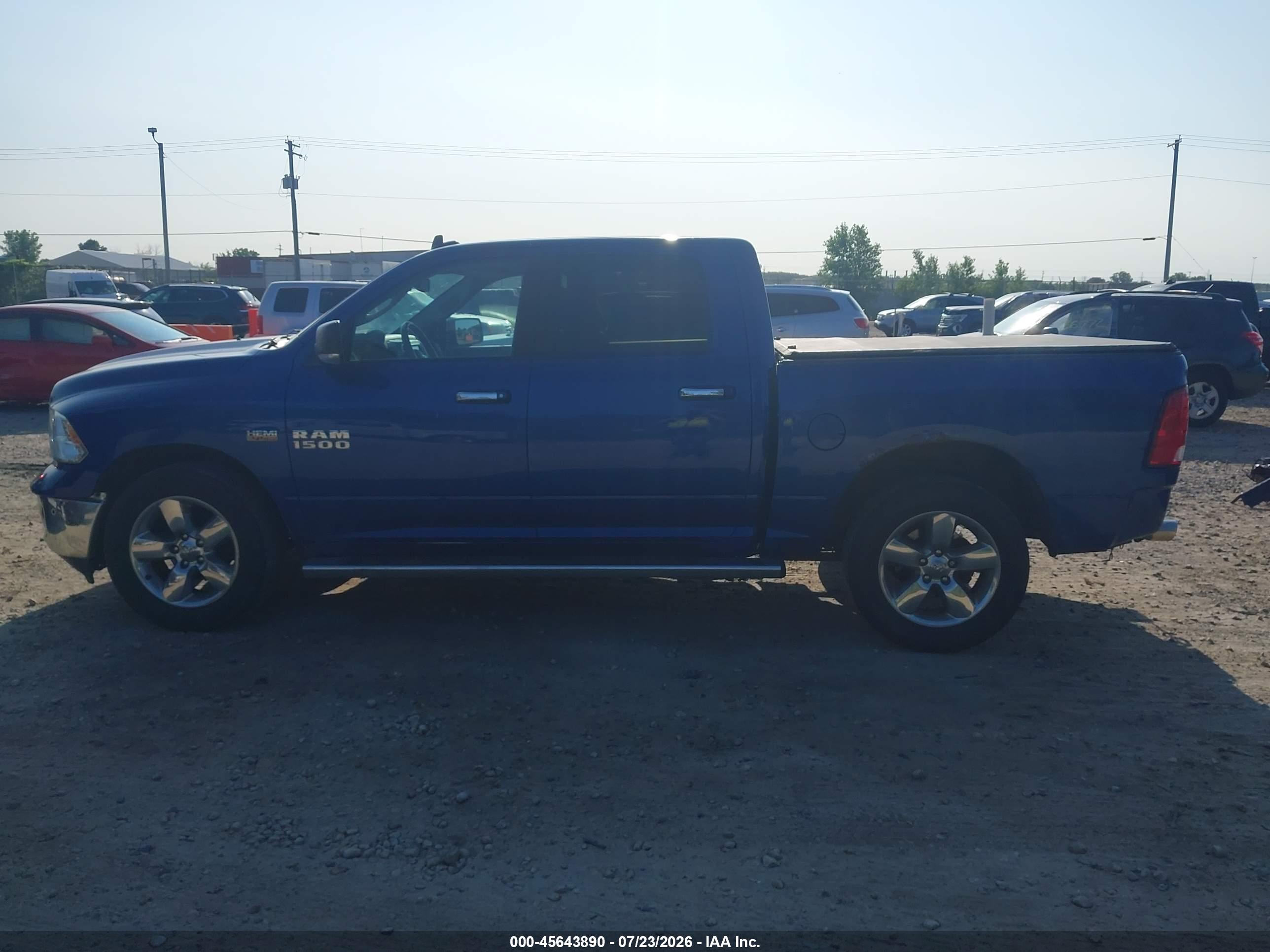 2016 RAM 1500 BIG HORN