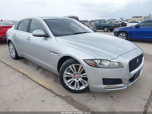 2017 JAGUAR XF 35T PREMIUM