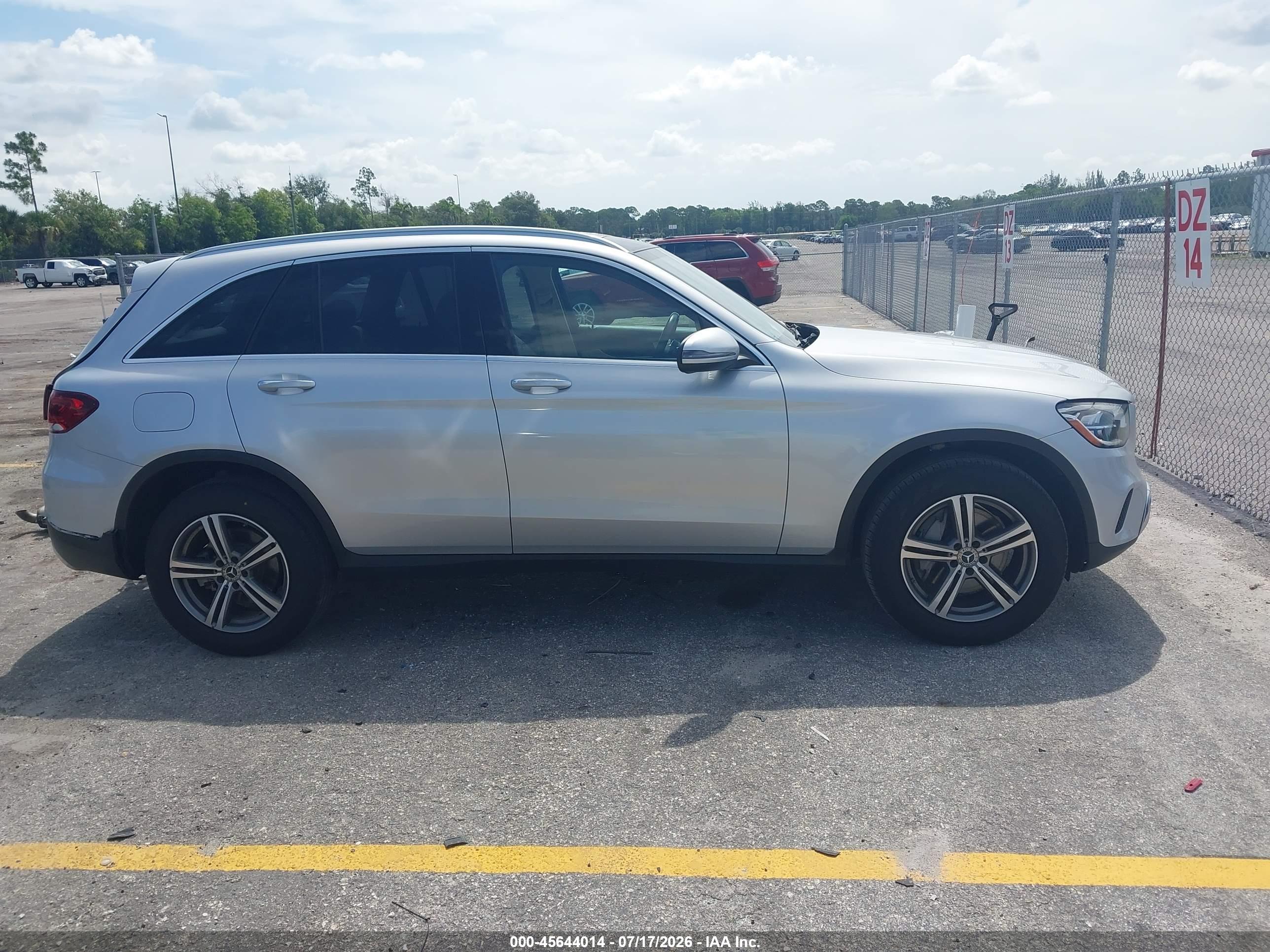 2020 MERCEDES-BENZ GLC 300 GLC300