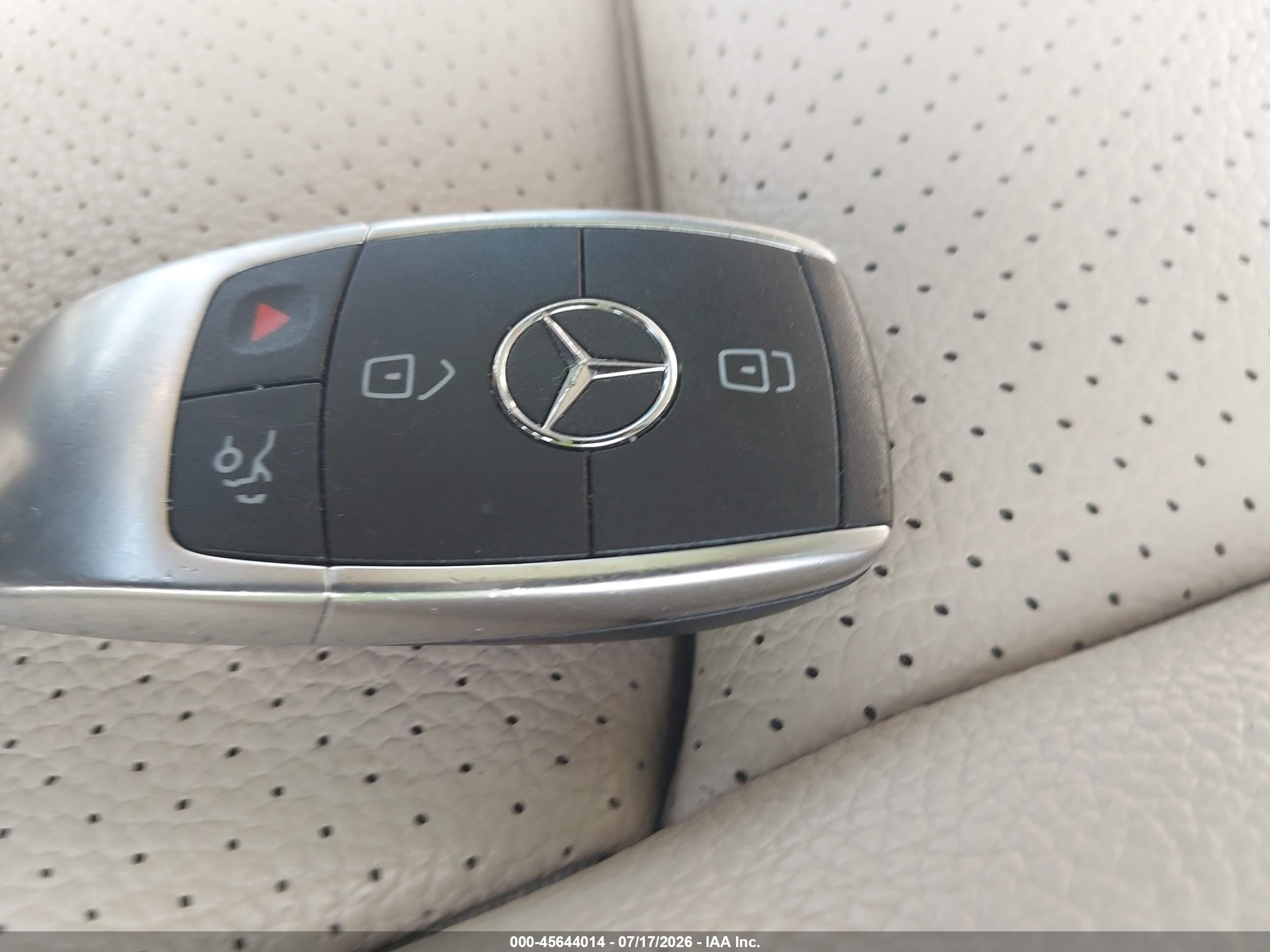 2020 MERCEDES-BENZ GLC 300 GLC300