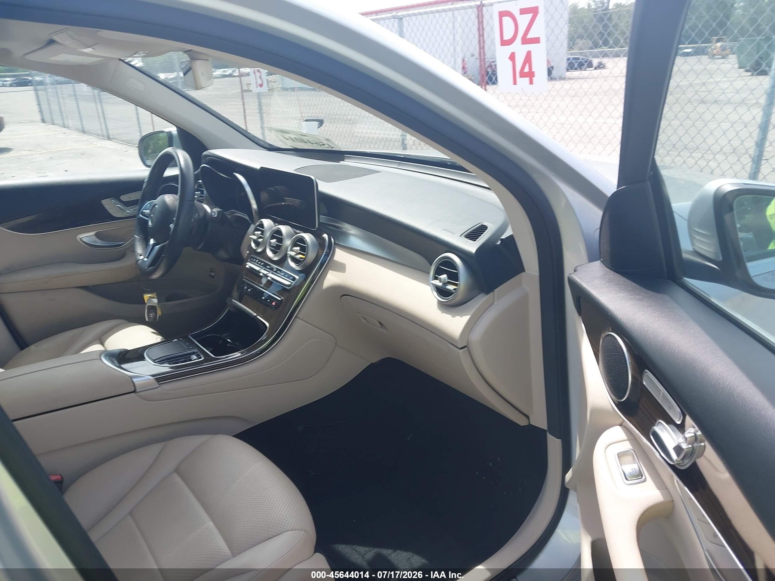 2020 MERCEDES-BENZ GLC 300 GLC300
