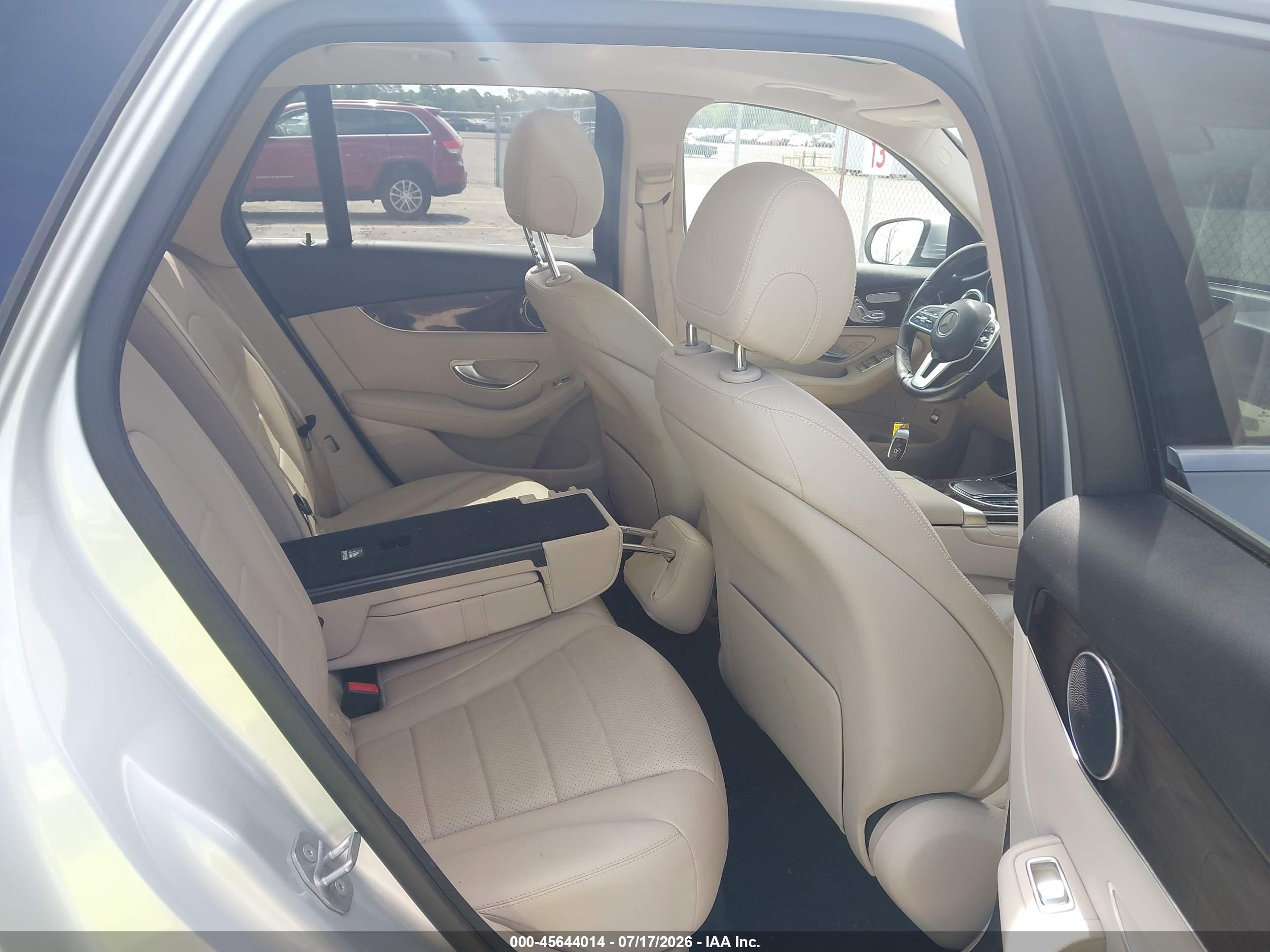 2020 MERCEDES-BENZ GLC 300 GLC300