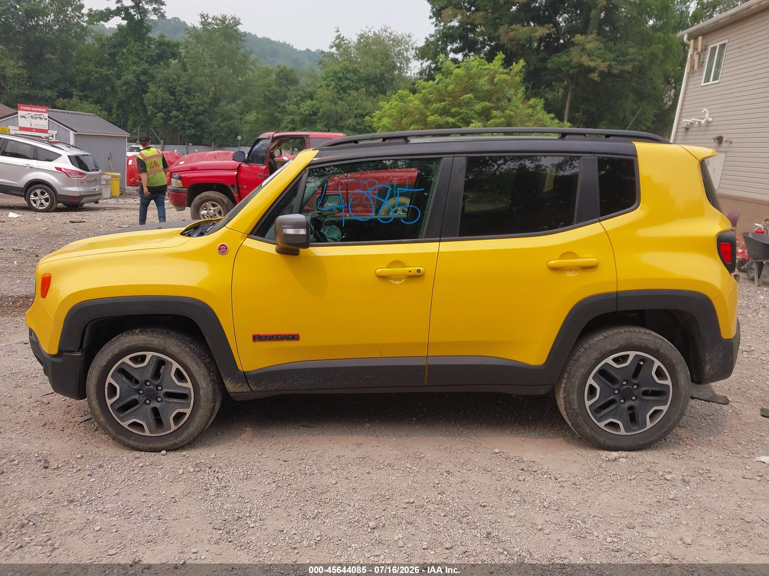 2016 JEEP RENEGADE TRAILHAWK