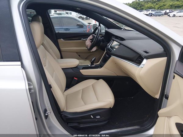 2019 CADILLAC XT5 STANDARD