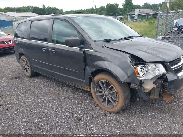 2017 DODGE GRAND CARAVAN SXT — I1