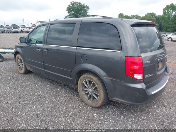 2017 DODGE GRAND CARAVAN SXT — I3