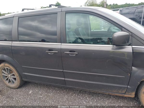 2017 DODGE GRAND CARAVAN SXT — I116