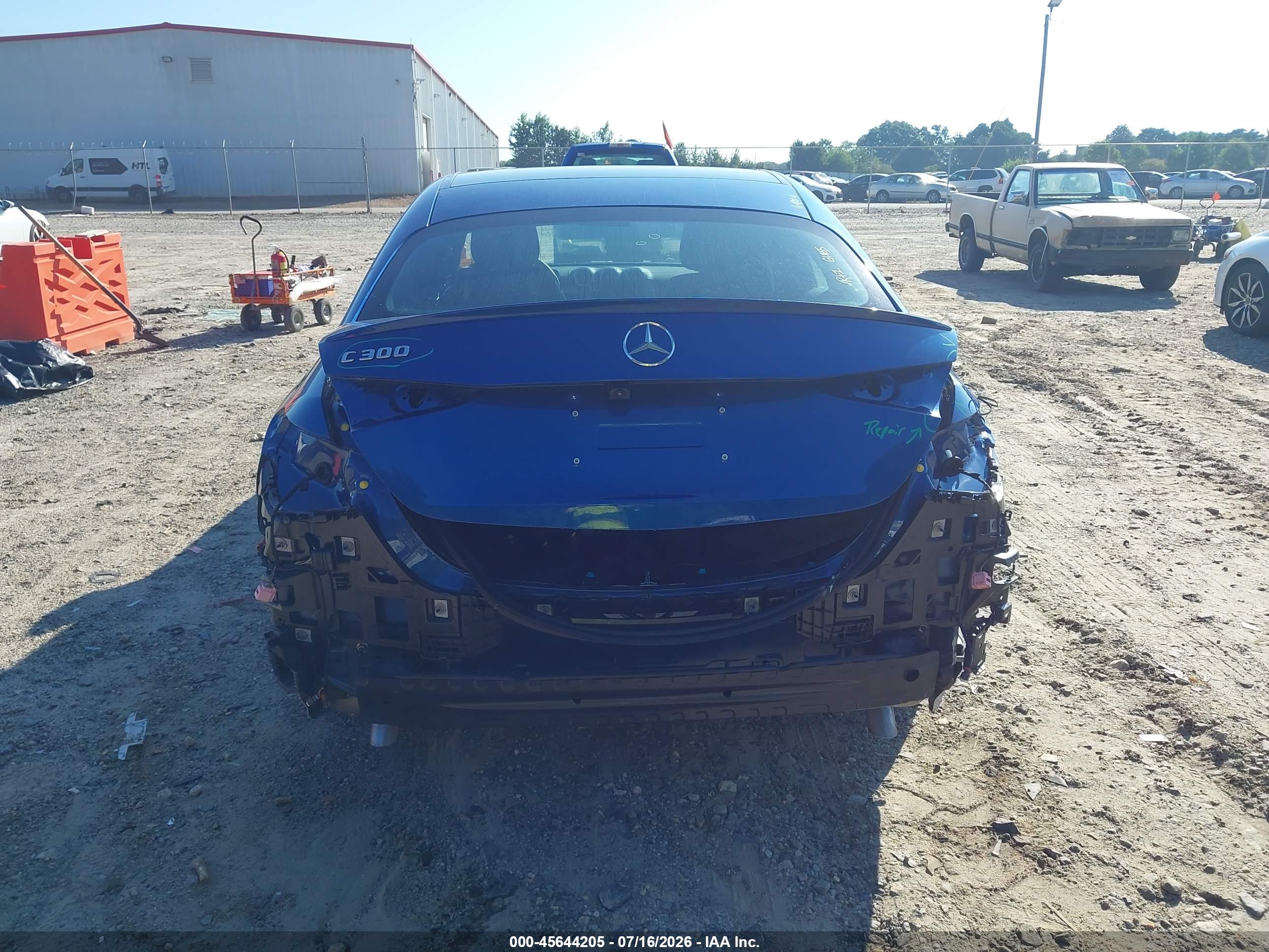 2024 MERCEDES-BENZ C 300 C300