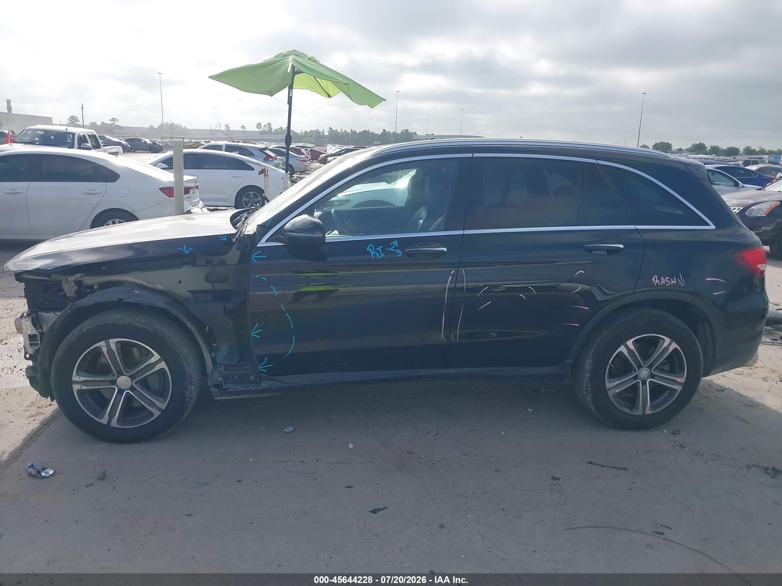 2017 MERCEDES-BENZ GLC 300 GLC300