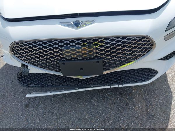 2022 GENESIS G70 2.0T RWD — I6