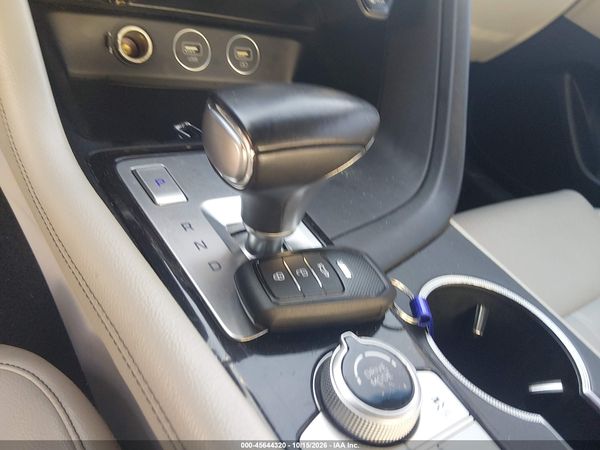 2022 GENESIS G70 2.0T RWD — I11