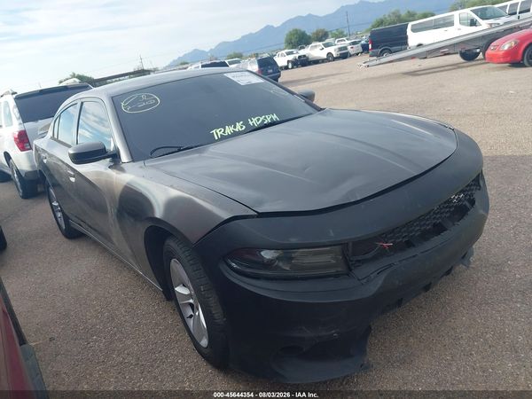 2015 DODGE CHARGER SE — I1