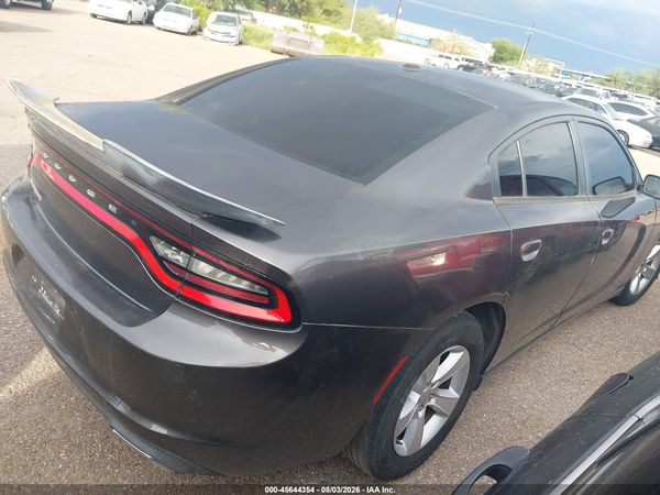 2015 DODGE CHARGER SE — I4