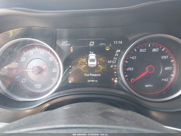 2015 DODGE CHARGER SE — I7
