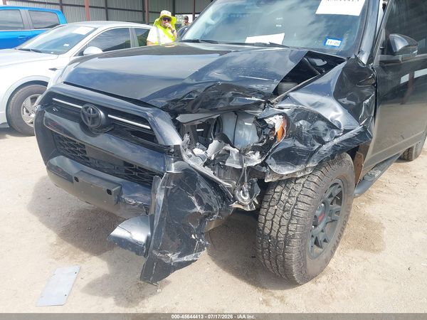 2024 TOYOTA 4RUNNER SR5 PREMIUM