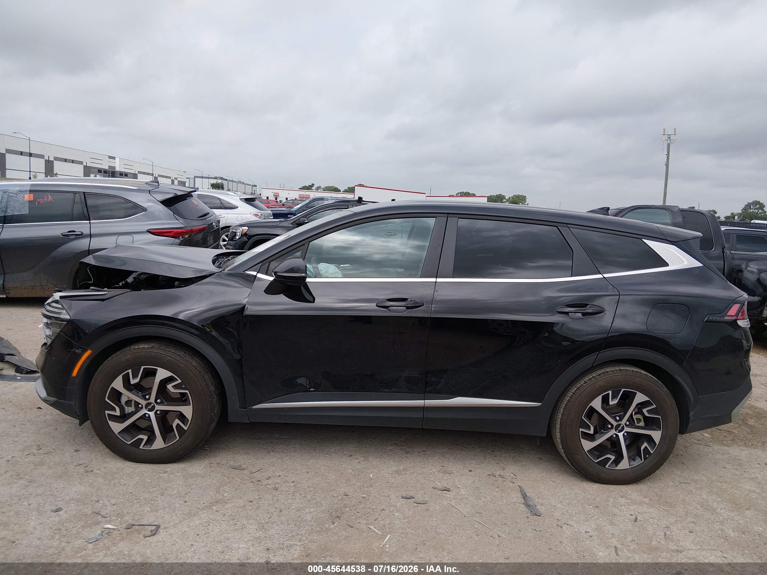 2024 KIA SPORTAGE EX