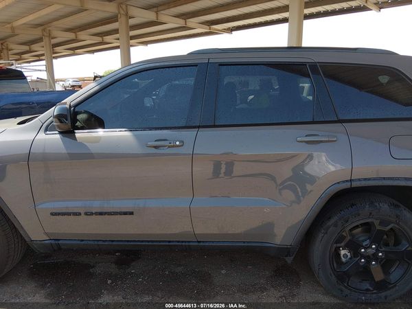 2019 JEEP GRAND CHEROKEE UPLAND 4X2