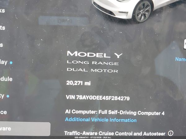 2025 TESLA MODEL Y