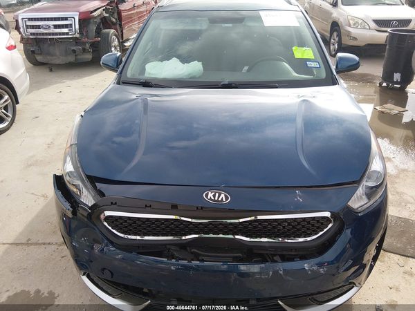 2018 KIA NIRO LX