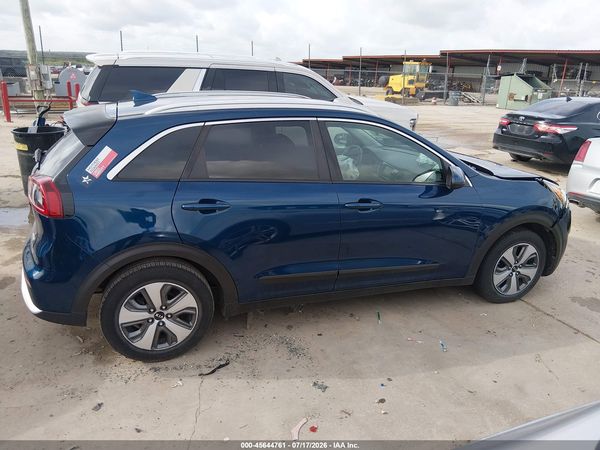 2018 KIA NIRO LX