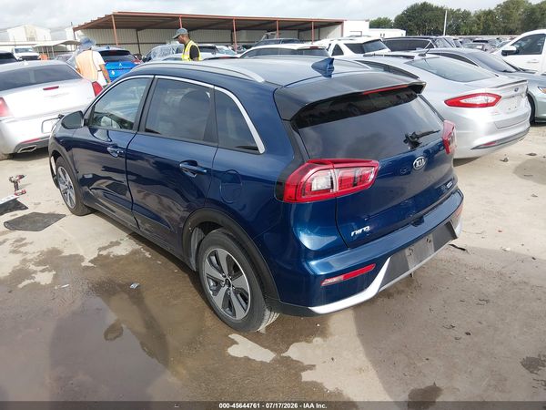 2018 KIA NIRO LX
