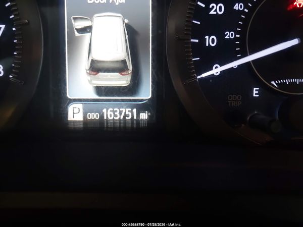2019 TOYOTA SIENNA XLE 8 PASSENGER