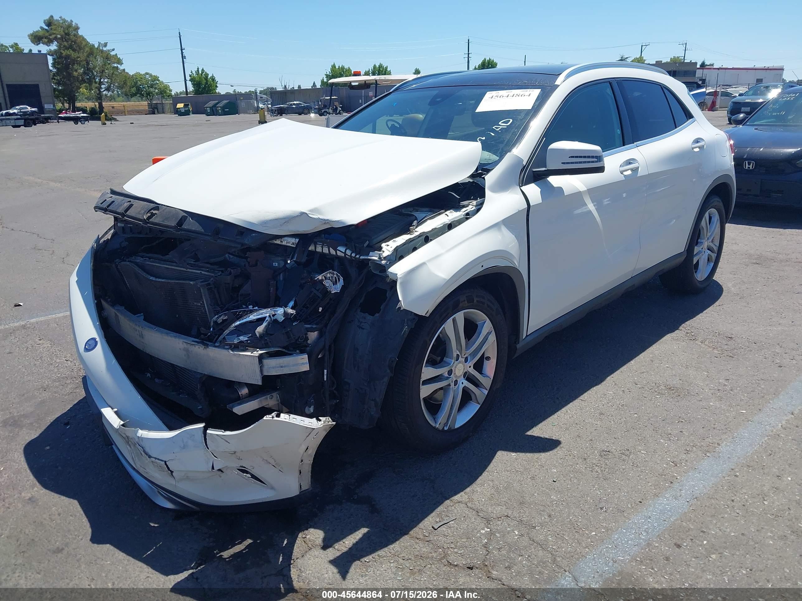 2016 MERCEDES-BENZ GLA 250 4MATIC