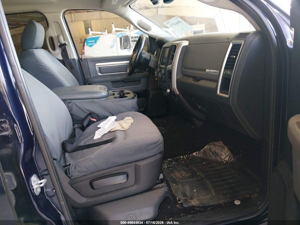 2017 RAM 1500 BIG HORN  4X4 6'4 BOX