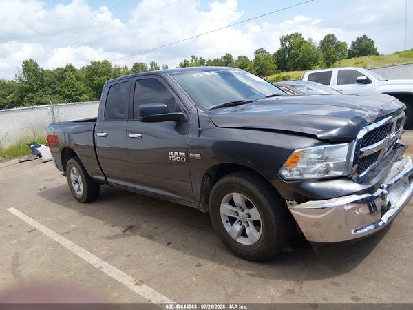 2016 RAM 1500 SLT