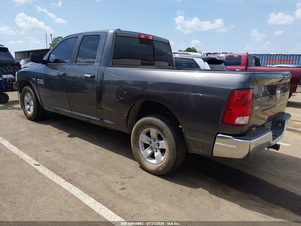 2016 RAM 1500 SLT
