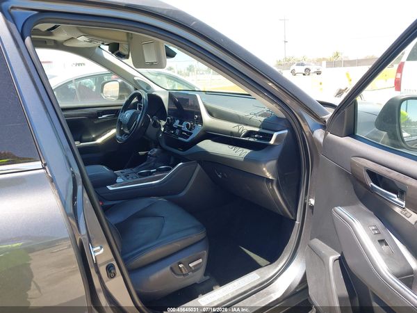2023 TOYOTA HIGHLANDER HYBRID LIMITED