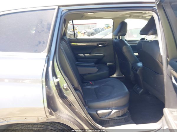 2023 TOYOTA HIGHLANDER HYBRID LIMITED