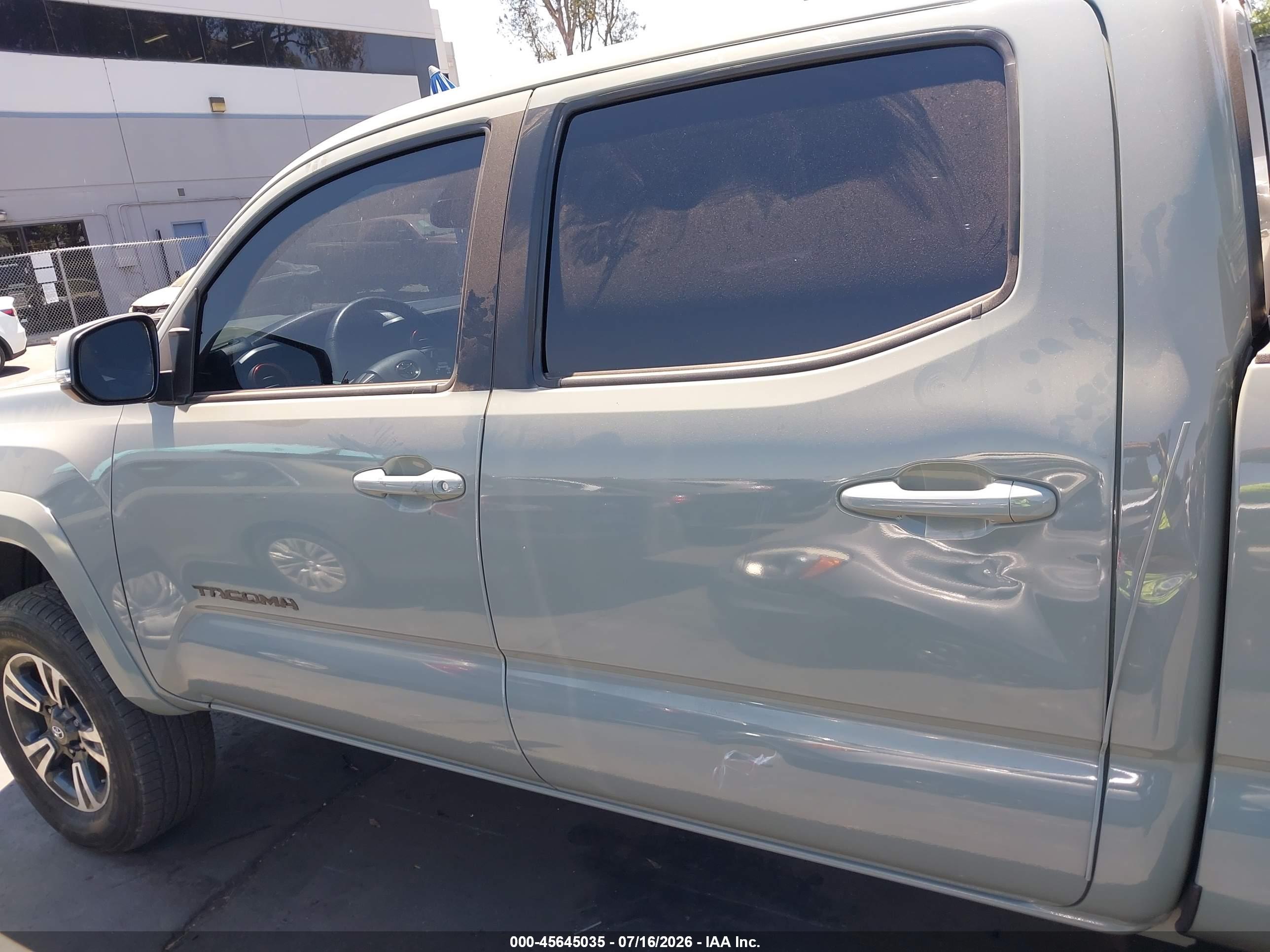 2023 TOYOTA TACOMA TRD SPORT