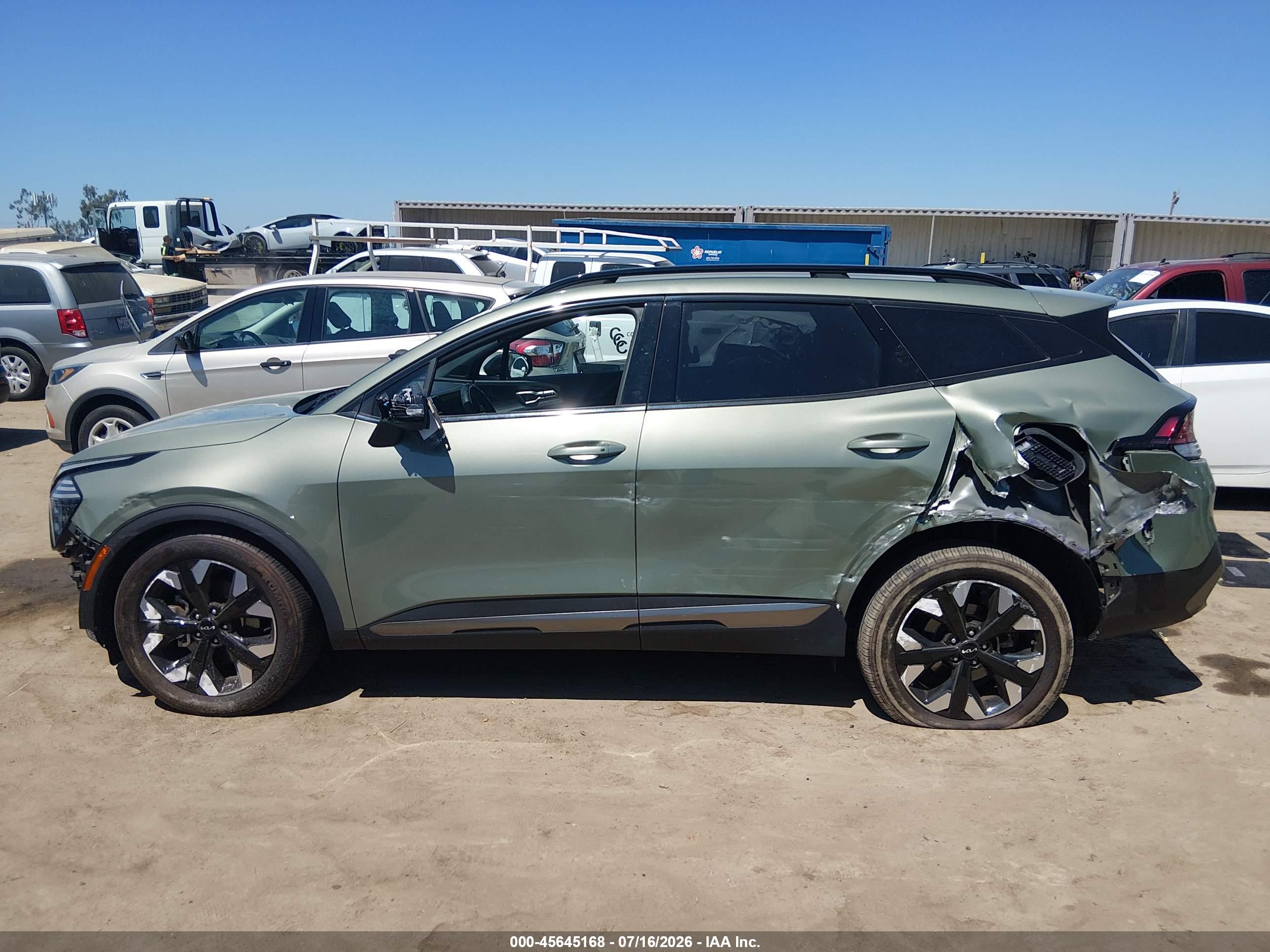 2024 KIA SPORTAGE X-LINE