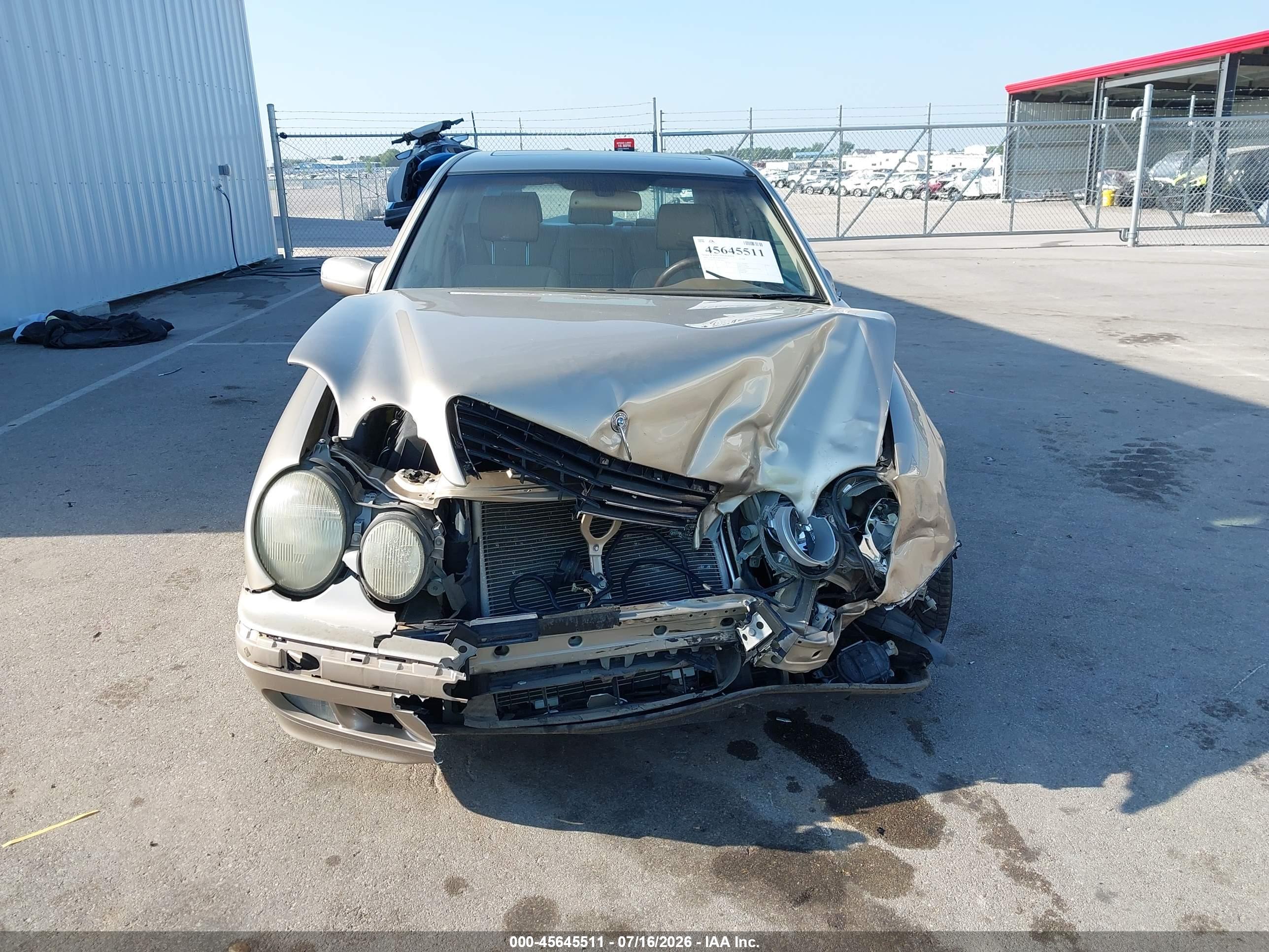 2000 MERCEDES-BENZ E 320 E320