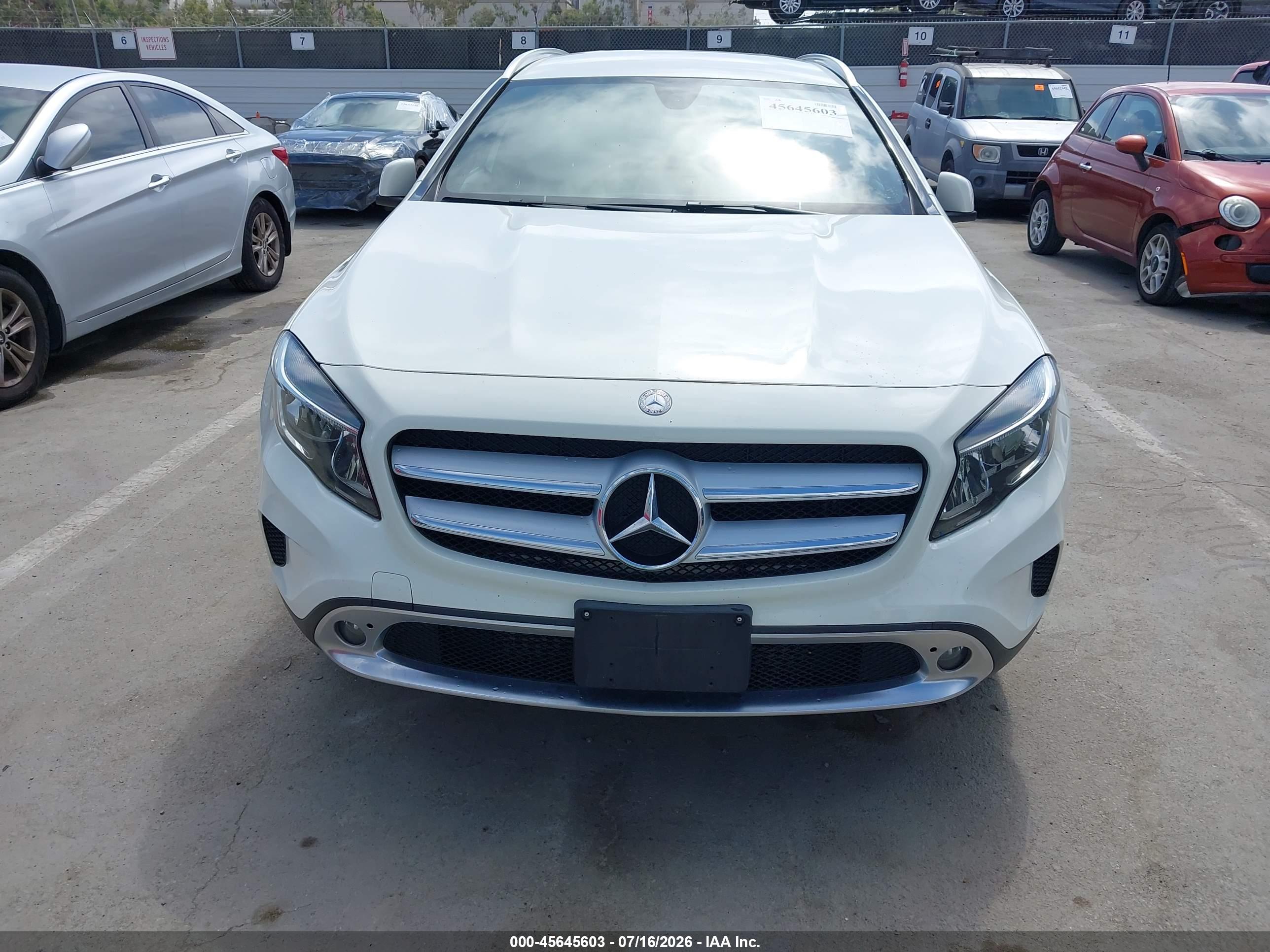 2017 MERCEDES-BENZ GLA 250 GLA250