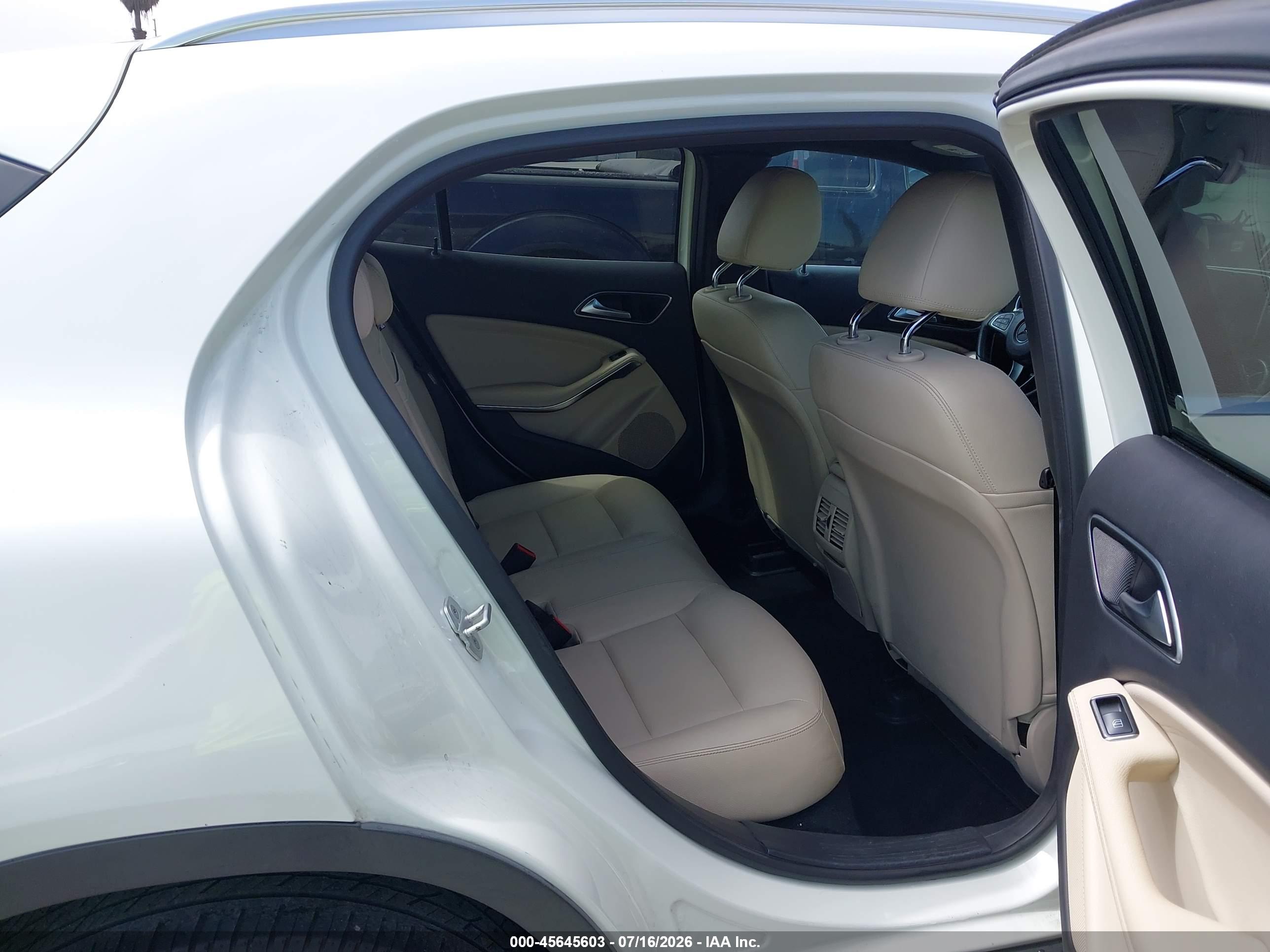2017 MERCEDES-BENZ GLA 250 GLA250