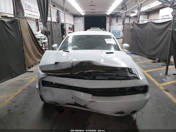 2013 DODGE CHALLENGER SXT