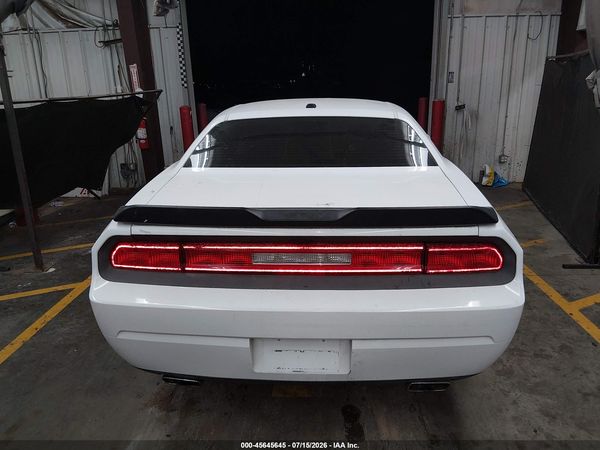 2013 DODGE CHALLENGER SXT